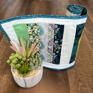 NEW handmade reversible quilted table runner blue/green